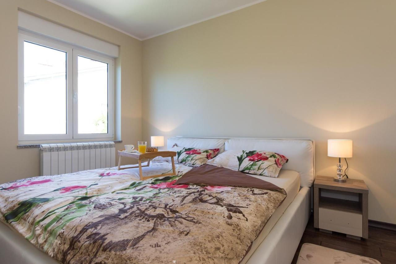 Deluxe Sea View Apartment Mate Balote غييكا المظهر الخارجي الصورة